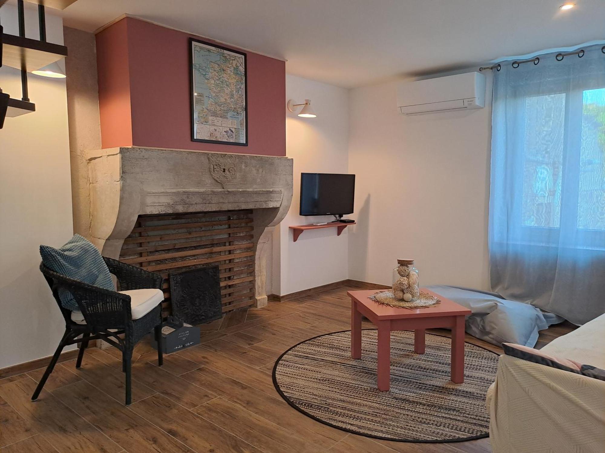 A La Maison De Jaulny מראה חיצוני תמונה